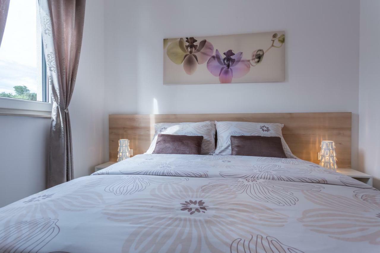 Apartment Elegance Krk Town Dış mekan fotoğraf
